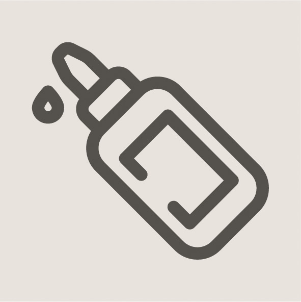 Icona di una bottiglia di lubrificante con una goccia, che indica la necessità di lubrificare i componenti.